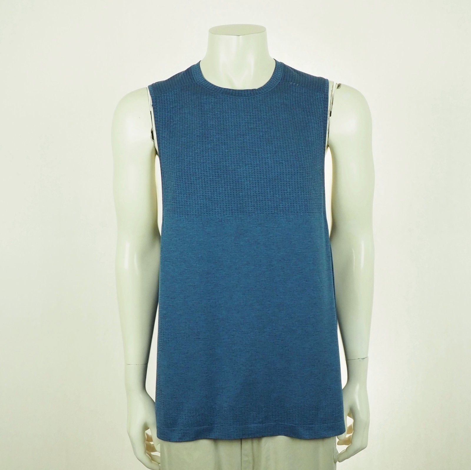 Lululemon Metal Vent Tech Tank Tee Shirt Mens Large Heather Blue Crew Training gallery