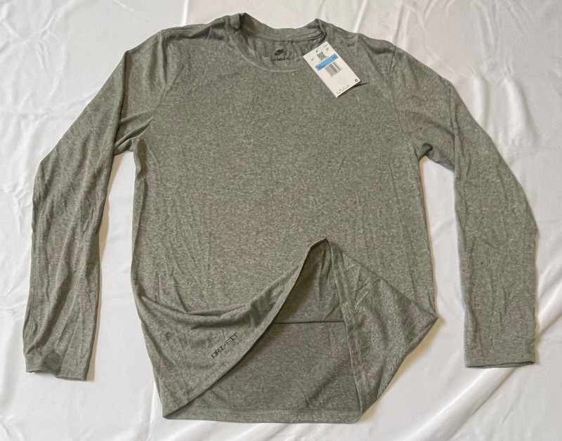 Nike Men's Legend Dri-Fit Long Sleeve T-Shirt, 727980-091 Grey/Black, MEDIUM gallery