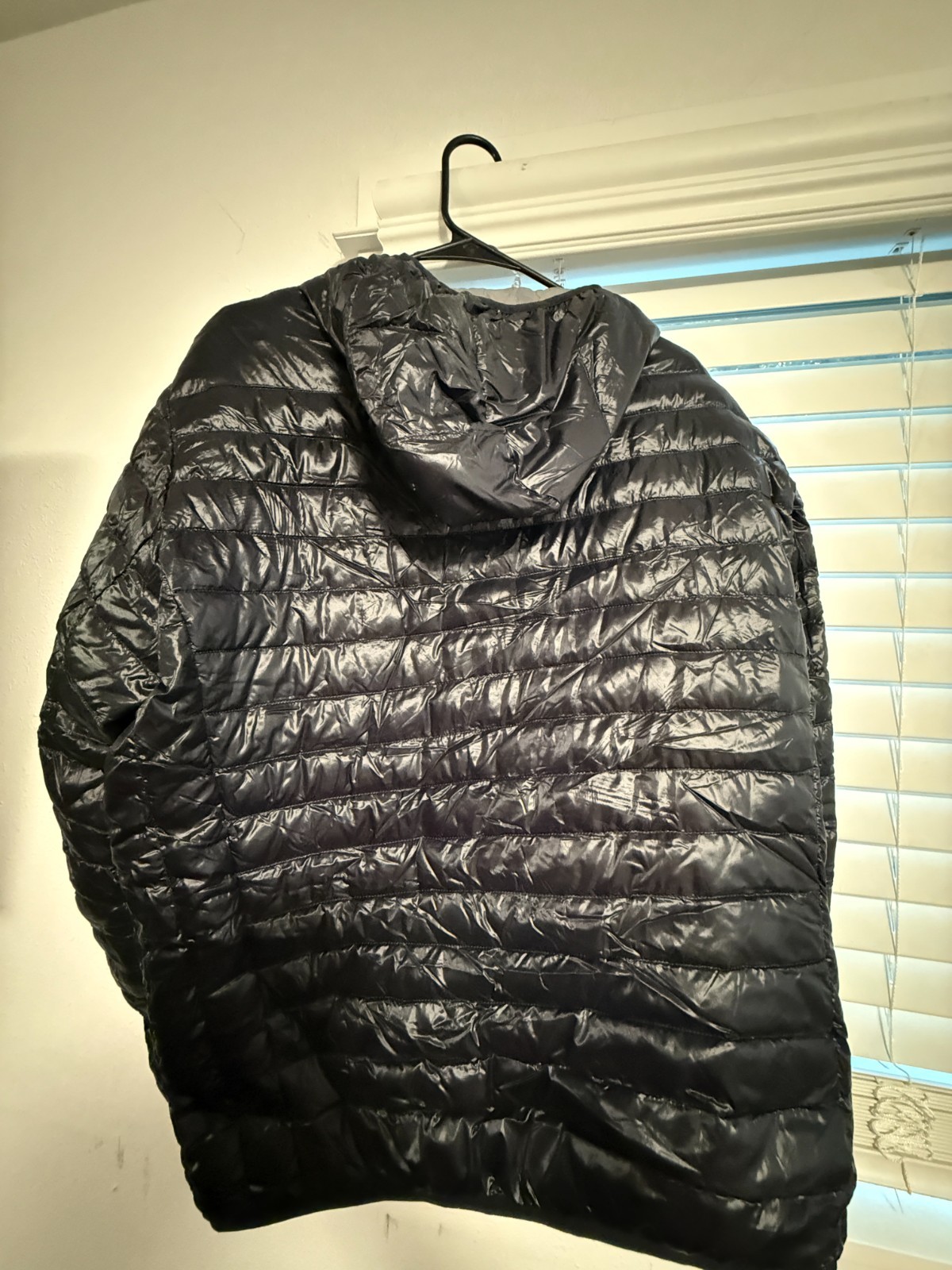 Uniqlo Down Zip-Up Jacket Hoodie - Black - Men's Large gallery