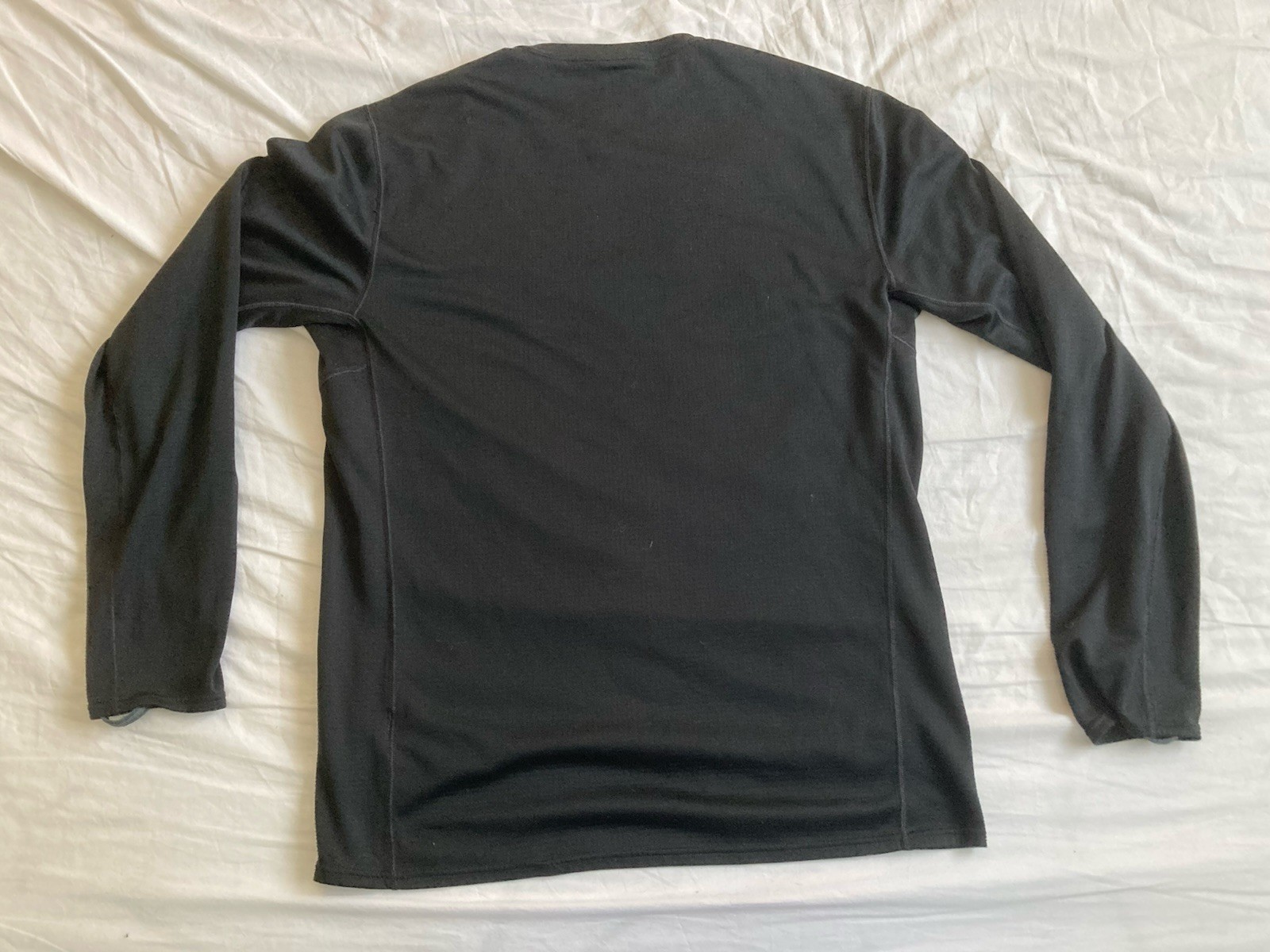 Patagonia Capilene Midweight Baselayer Men's M Black Crew Long Sleeve gallery