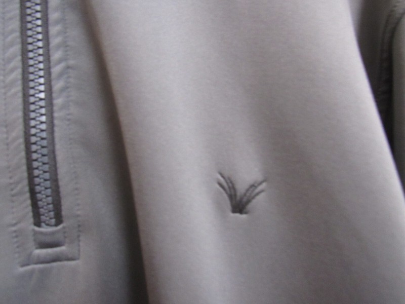 Fairway & Greene Tech Gray Long Sleeve 1/4 Zip Pullover Large Read gallery