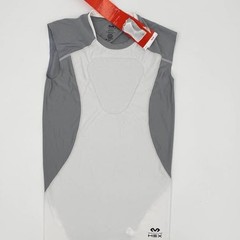 McDavid HEX Sternum Shirt designed to protect against sudden impacts.size M
