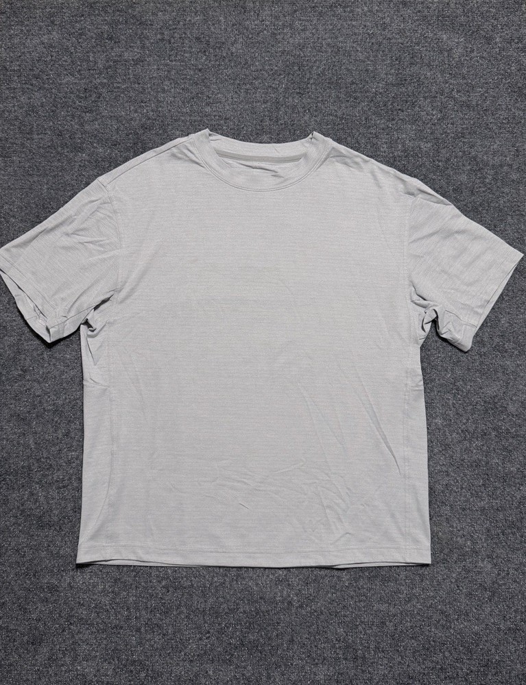 Lululemon Metal Vent Tech Tee Linen White Men’s L select run “Better Each Day”