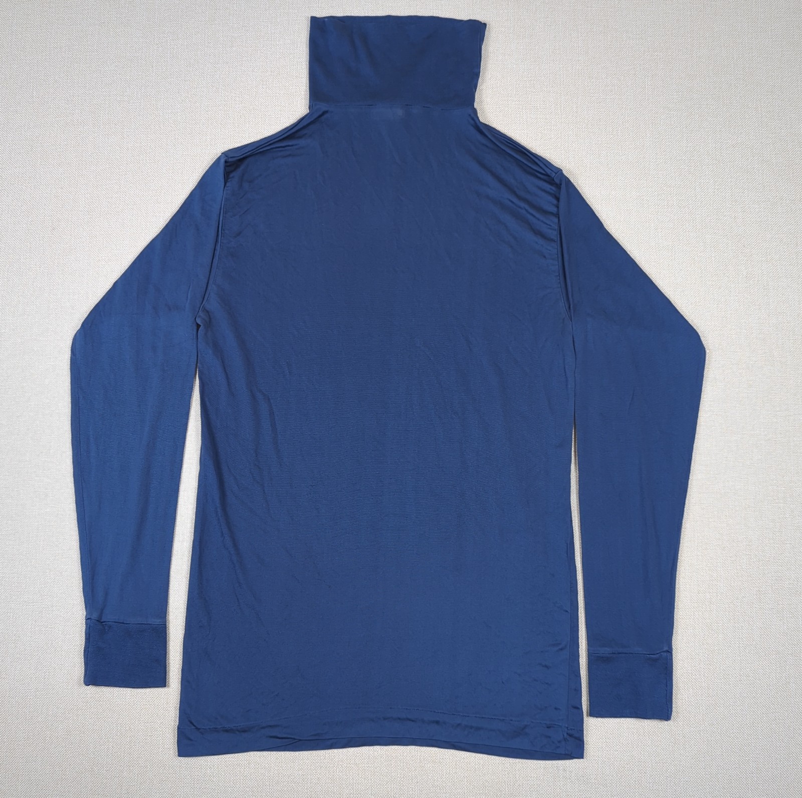 LL Bean 100% Silk Turtleneck Base Layer Shirt Sz M Reg Navy Blue Activewear gallery