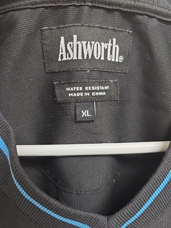 Men's Ashworth THE BOG Logo V-Neck Short Sleeve Windbreaker Pullover - XL gallery
