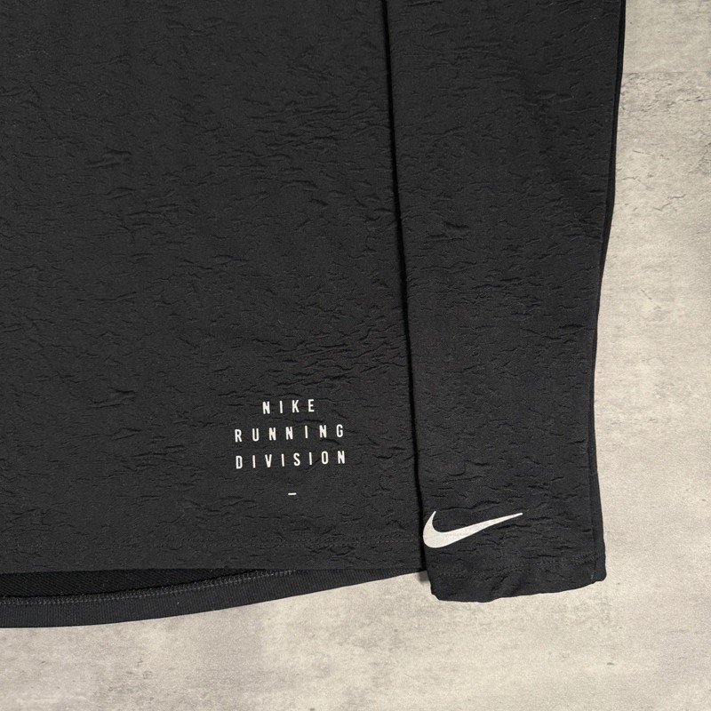 Nike Running Division Pullover Mens S Black Dri-FIT 1/4 Zip Textured DA0430 Gym gallery