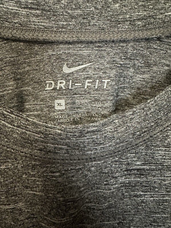 Nike Dri-FIT UPF 40+ Heather Gray Short Sleeve Athletic Shirt Men’s XL gallery