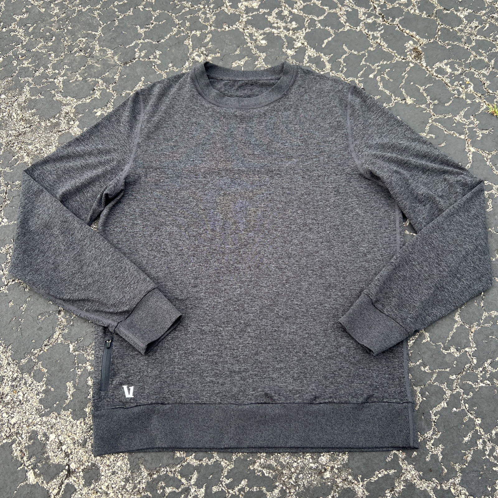 Vuori Ponto Performance Crewneck Black Heather Long Sleeve Shirt Mens Large gallery
