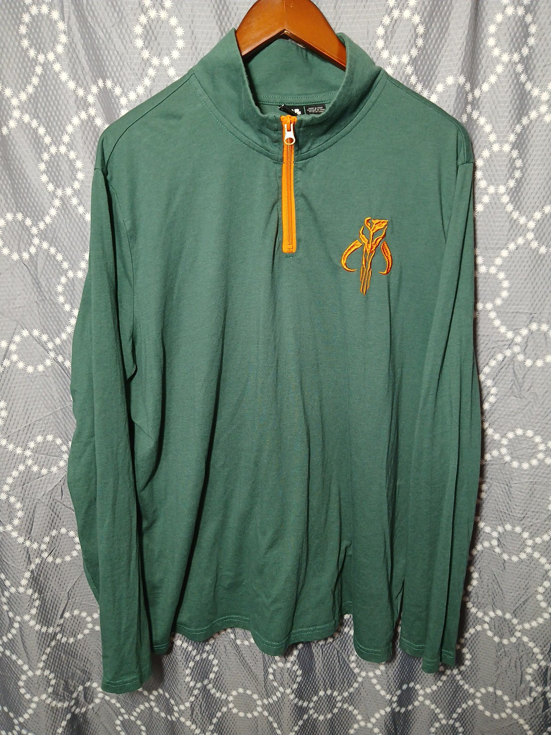 Star Wars Mandalorian Mythosaur 1/4 Zip Men’s Shirt Size: XXL gallery