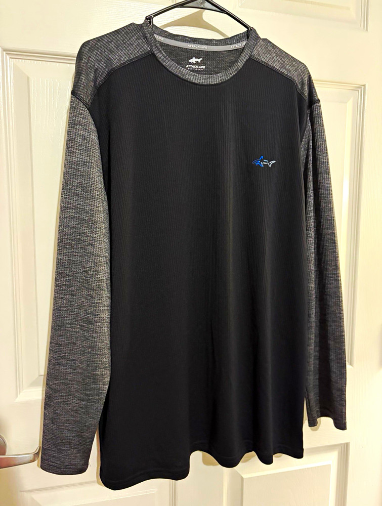 Greg Norman Attack Life men’s XL Black/Gray Colorblock LS Crew Golf Tee Poly