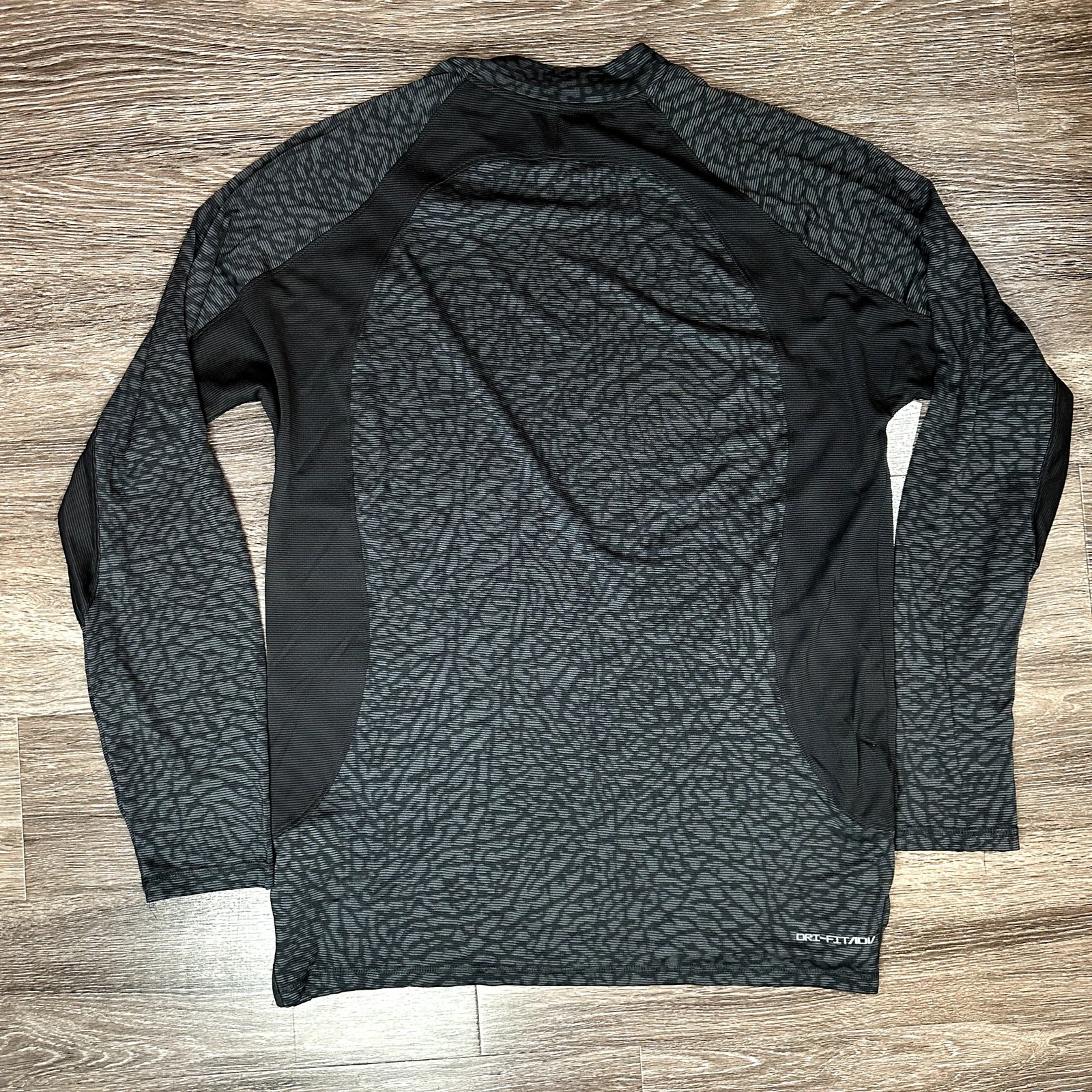 Nike Air Jordan Dri-FIT ADV Long Sleeve Shirt Men Size Large Elephant Print NEW gallery