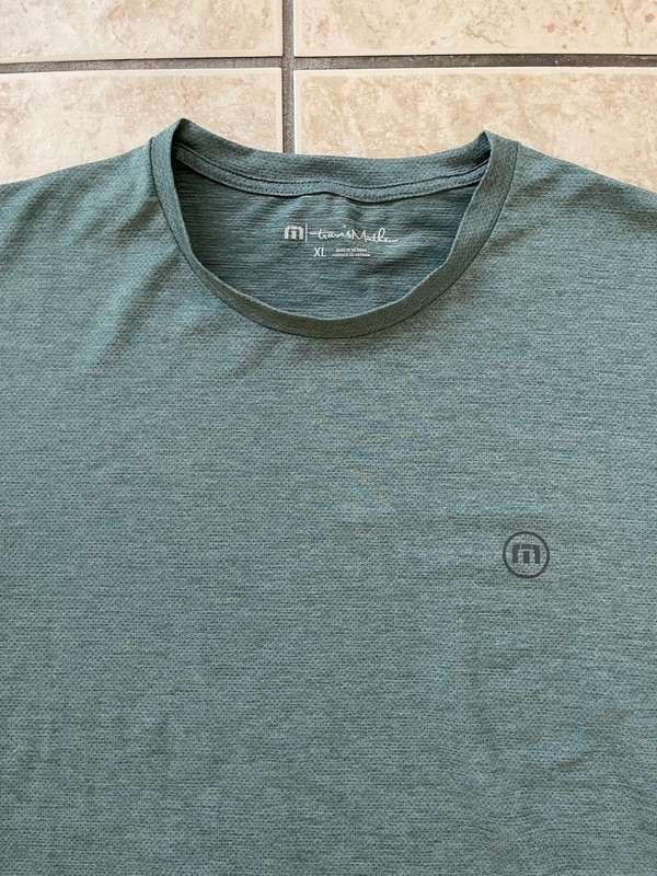 Travis Mathew Golf Men's Short Sleeve Gray XL Athletic T-Shirt Training Work Top gallery