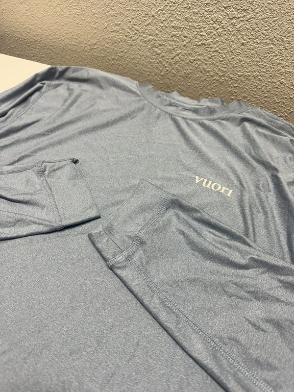 Vuori Shirt Mens XL Gray Performance Stretch Long Sleeve Uluwatu Water Logo gallery