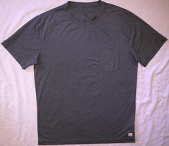 Mens EUC Gray VUORI Technical Training Running Chest Pocket T Shirt size L