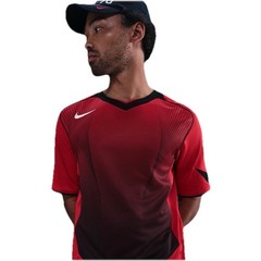 Size M- Nike Total 90 Men’s Dri-FIT Short-Sleeve Football Shirt, Gym Red/Black.