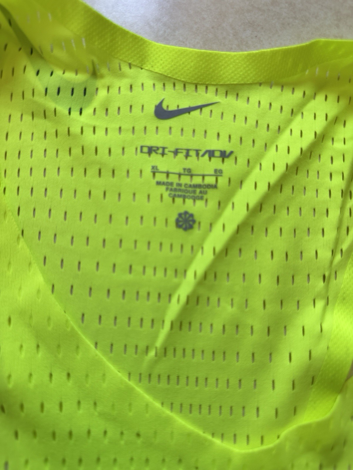 Nike AeroSwift Dri-FIT ADV Singlet Tank FN4231-702 Volt Green Men’s XL NWT $90 gallery