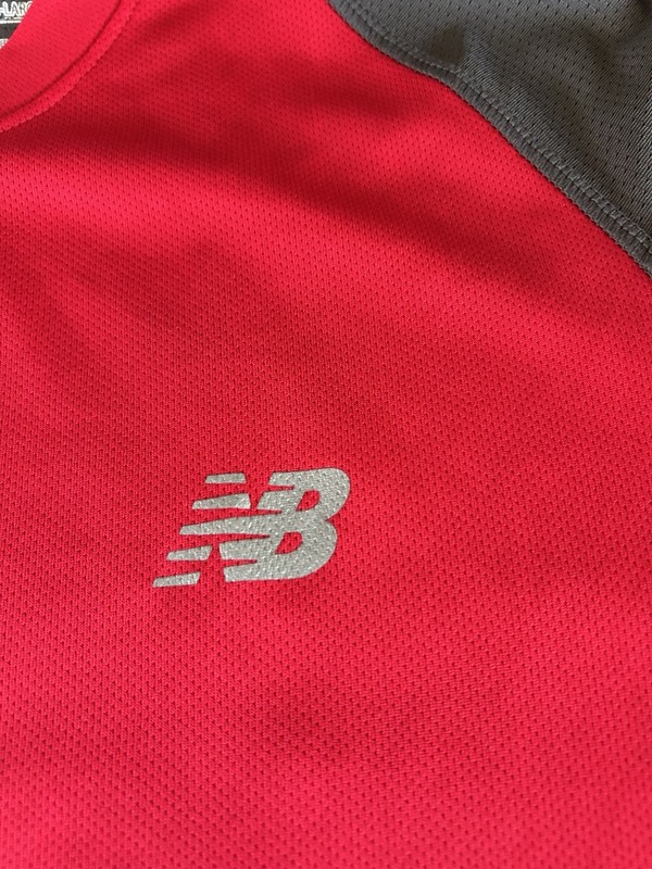 Men's New Balance Running Shirt red gray XXL Lightning Dry Fabric Logo gallery