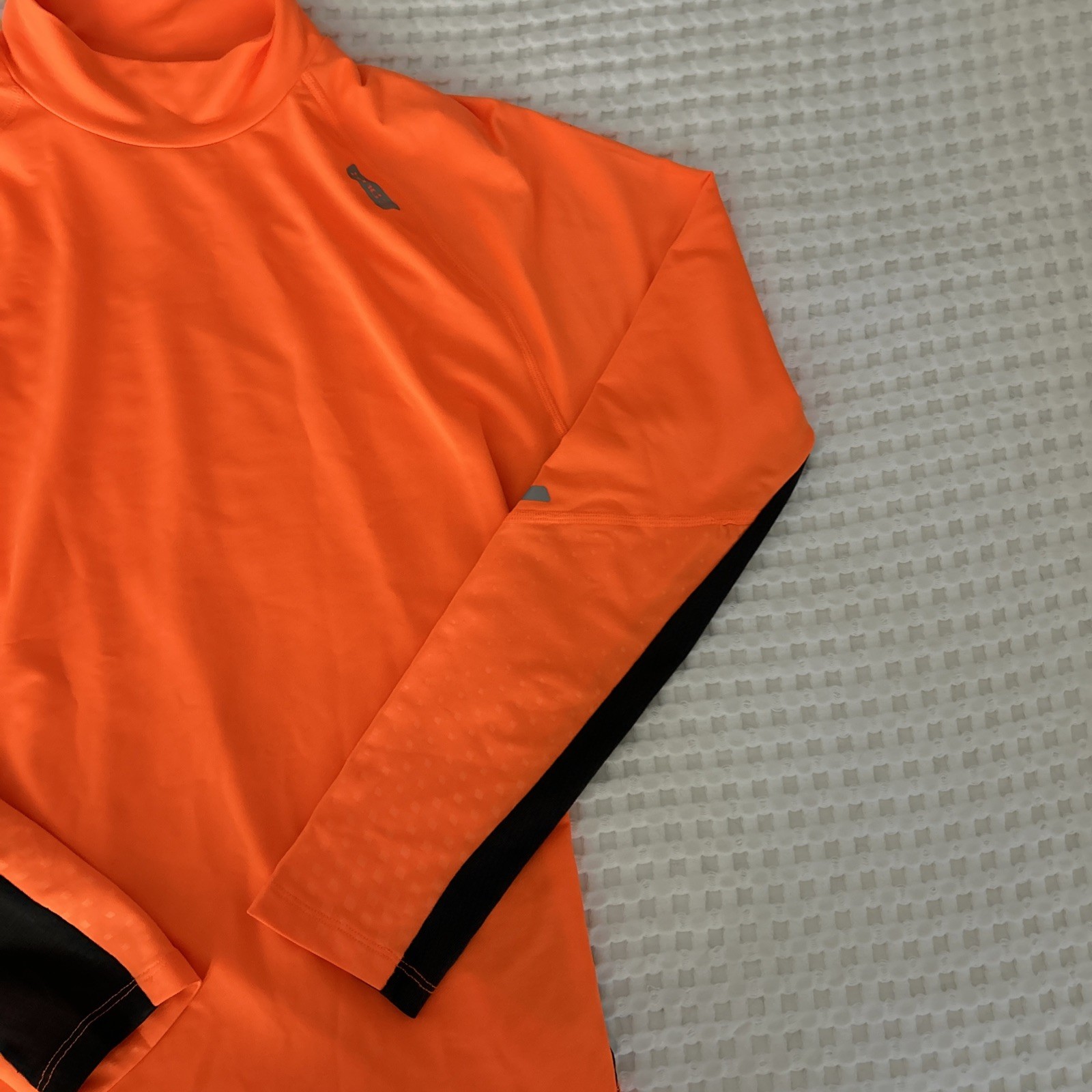 Hind Orange Reflective Men's Running Shirt Activewear Long Sleeve, Size L gallery