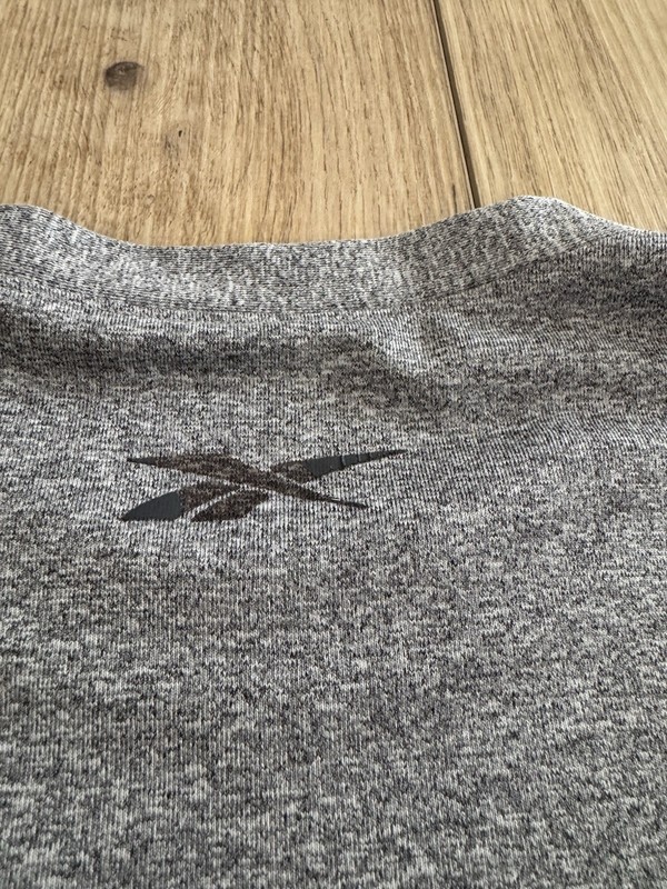 Reebok PLAYDRY Men's XL Gray Crew Neck Long Sleeve Activewear T-Shirt Polyester gallery