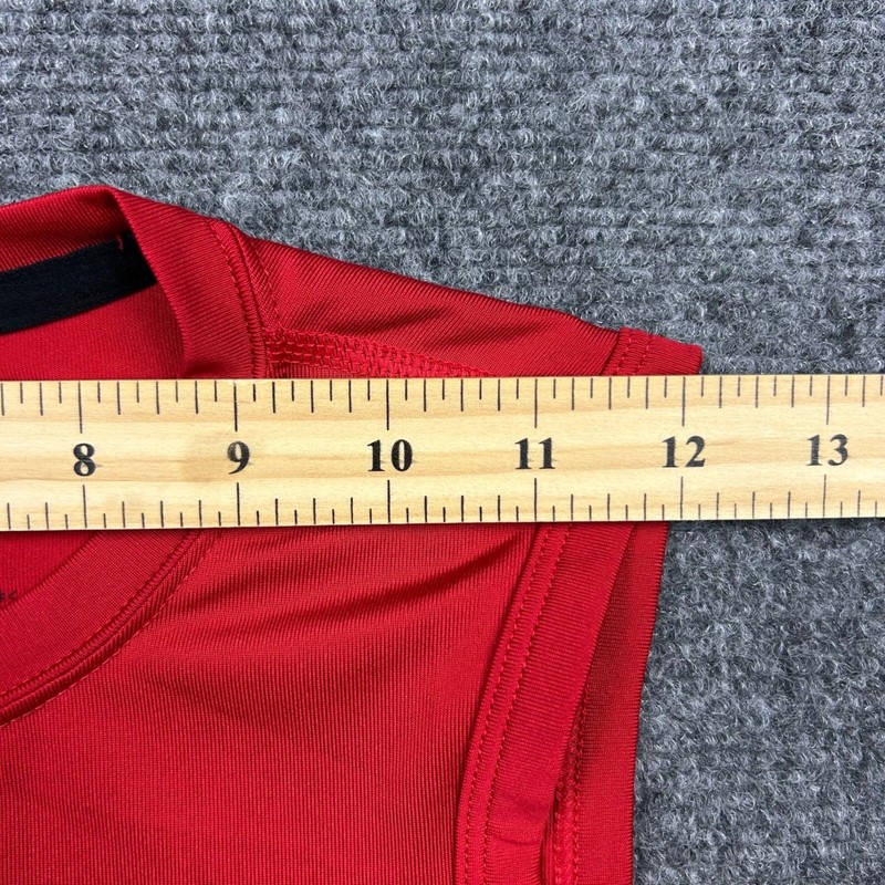 Patagonia Capilene 1 Tank Top Men XS Red Sleeveless Performance Shirt Silkweight gallery