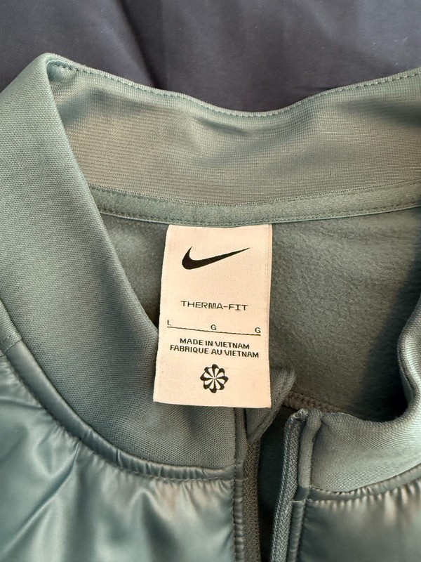 Nike Therma-FIT Academy Winter Warrior Sz Large Men's Soccer Drill Top DC9168384 gallery