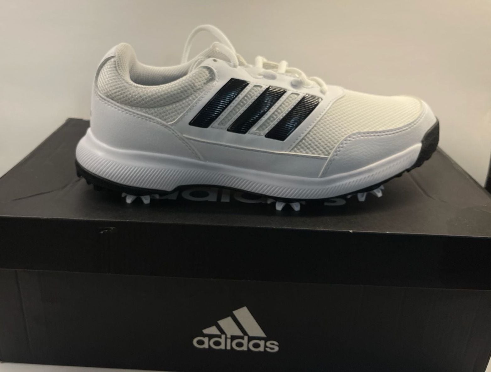 adidas Men's Tech Response 2.0 Spiked Golf Shoes - Cloud White/Core Black gallery