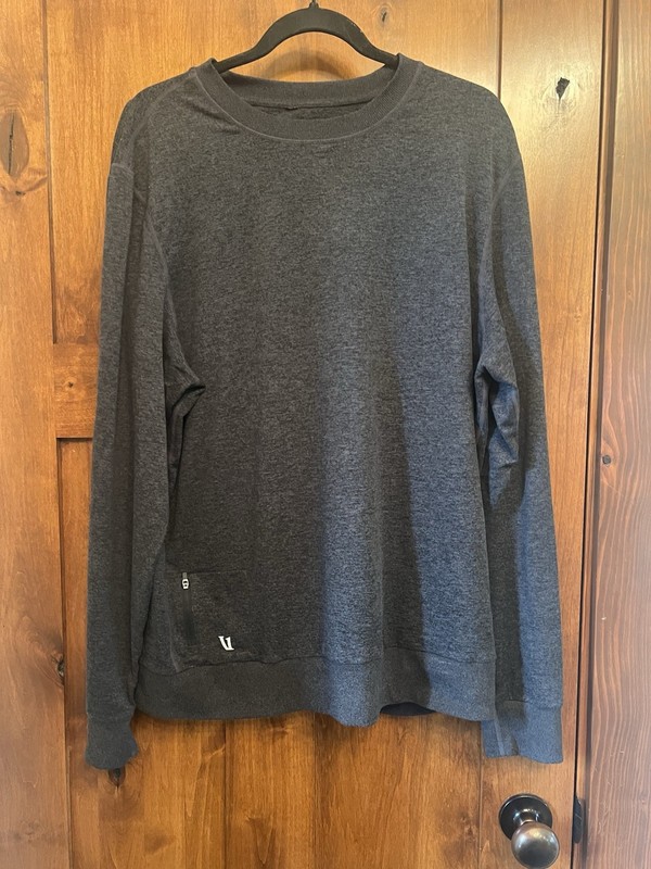 Vuori Men's Large Ponto Performance Crew Charcoal Heather Long Sleeve Pullover gallery