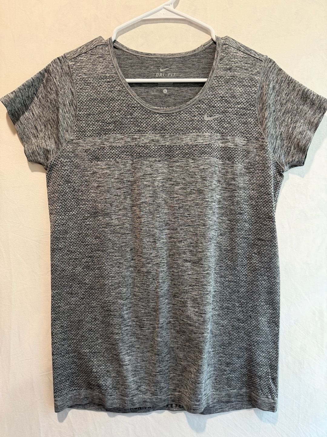 Nike Dri-FIT Knit Short Sleeve Training Shirt Gray Heather gallery