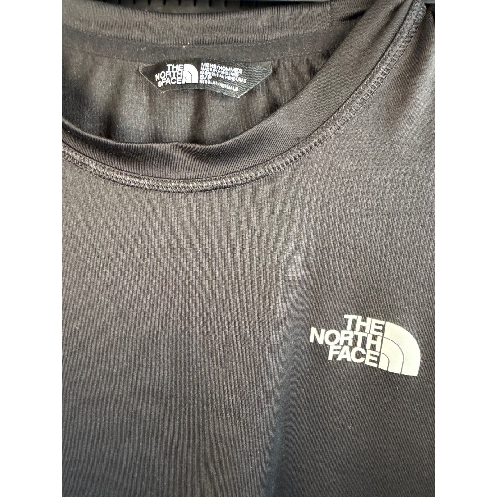 The North Face Mens FlashDry Long Sleeve Shirt Black Small Performance Tee gallery