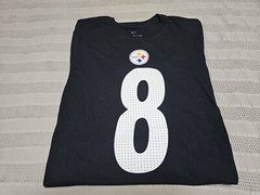 Kenny Pickett #8 Nike Pittsburgh Steelers Black Short Sleeve Tshirt/Jersey SZ S