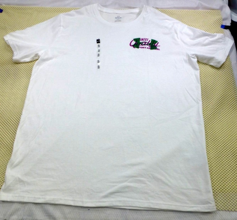 Under Armour Mens XL Loose Fit Vintage White T-Shirt Finest Quality Sport Appare