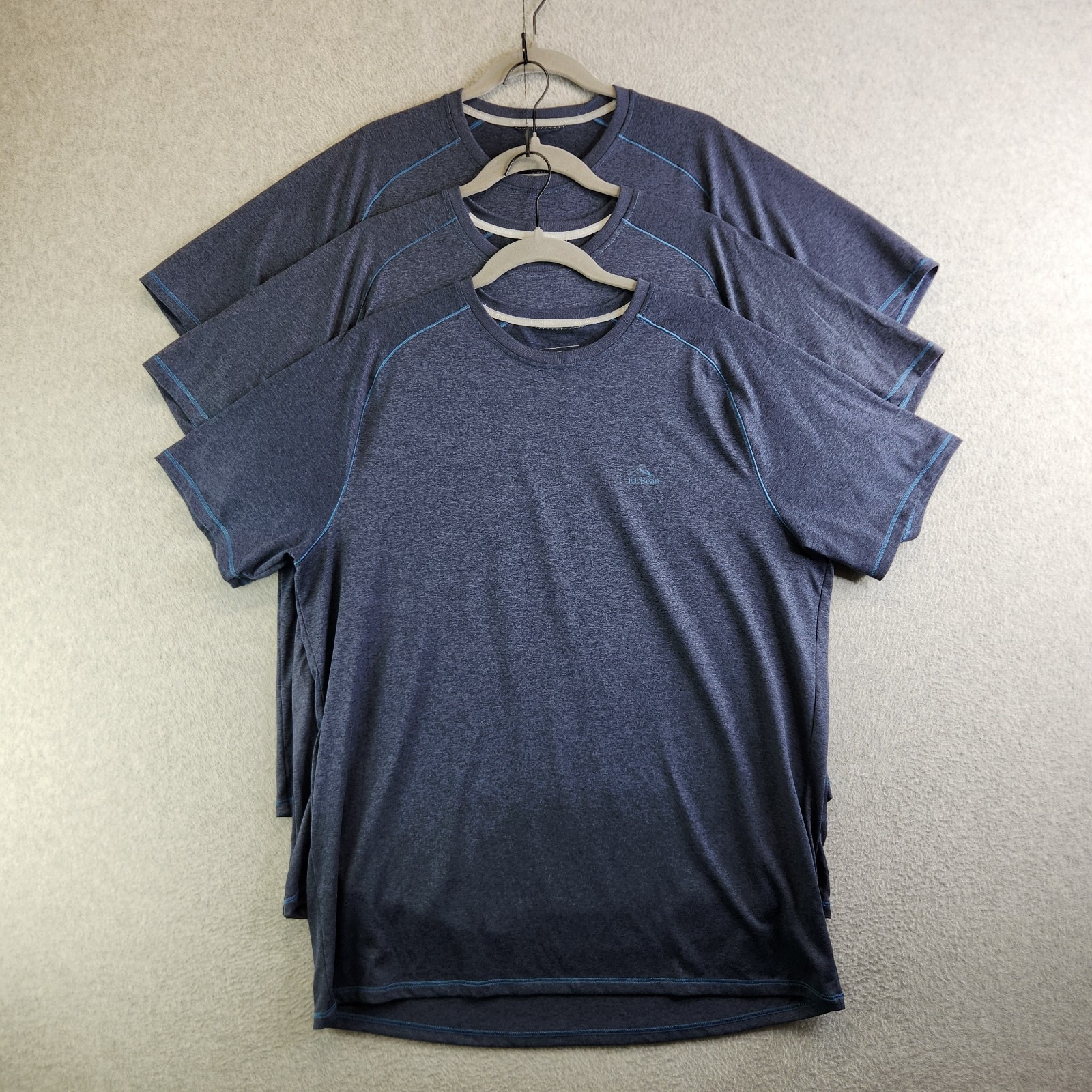 LL Bean Shirt Mens L Tall Blue Slightly Fitted Performance Set Workout Camping gallery