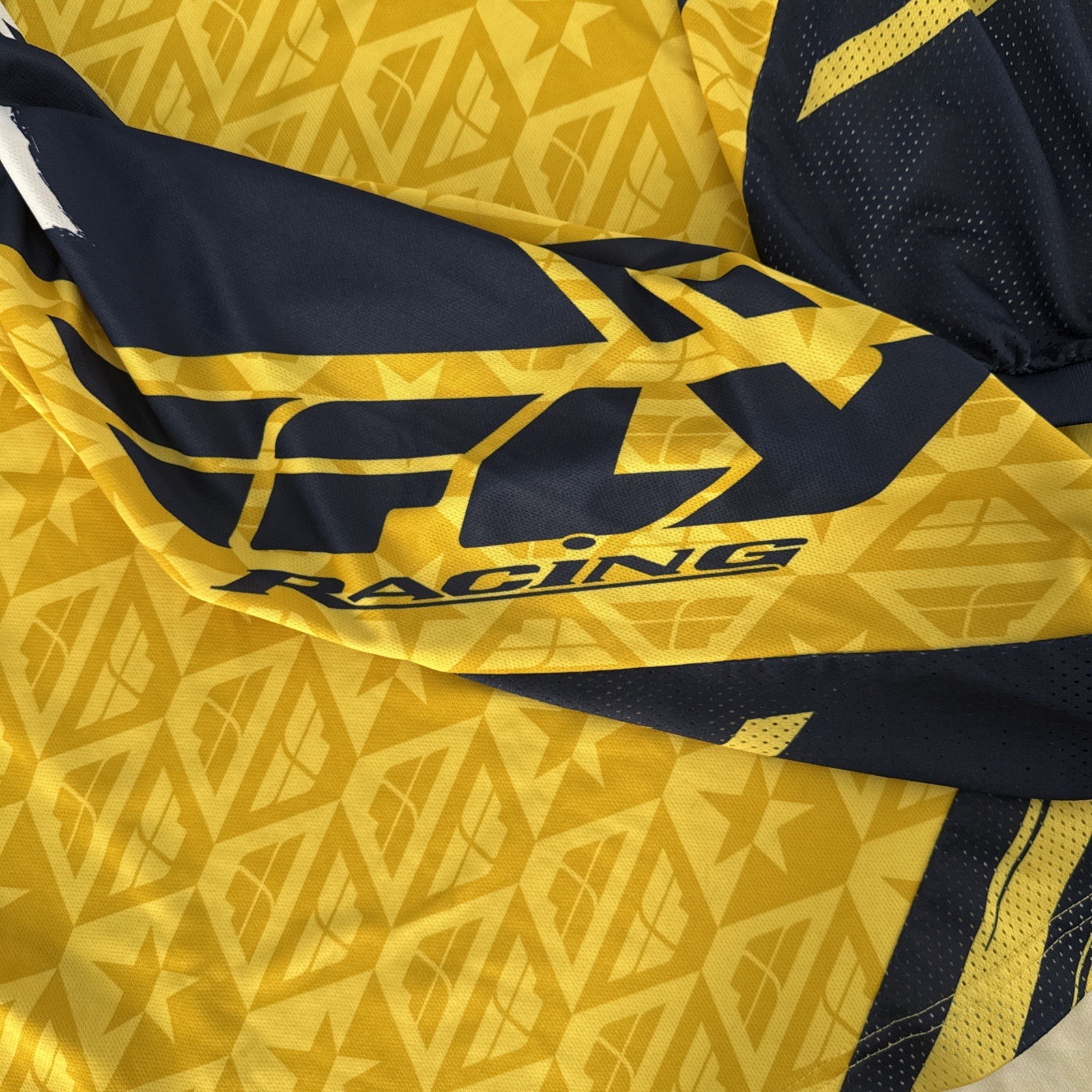 Fly Racing Long Sleeve Men’s Size Large gallery
