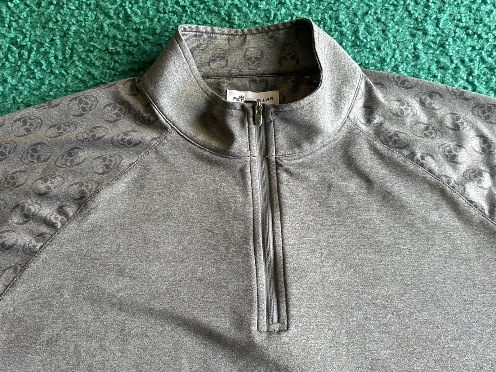 Peter Millar Perth 1/4 Zip Mens Large Gray Skulls Golf Performance Pullover gallery