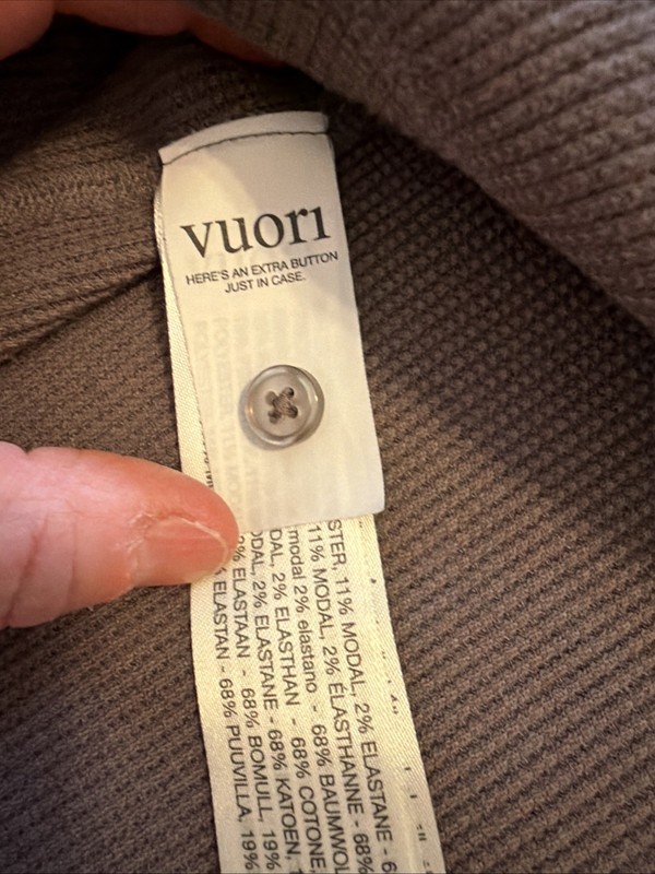 Vuori Shirt Mens 2XL Blue Or Grey Long Sleeve Performance Henley Gym Preppy gallery