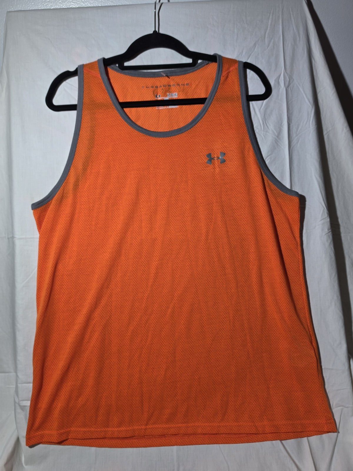 ​Under Armour Threadborne HeatGear Men's Tank Top Orange/Grey XL NWOT Loose Fit gallery