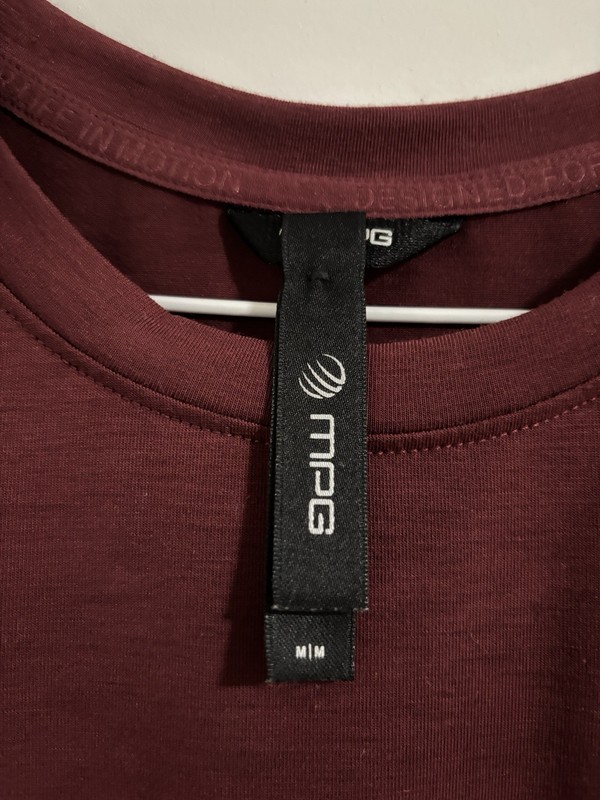MPG Men's Burgundy Athletic Shirt Size Medium Workout Gym gallery