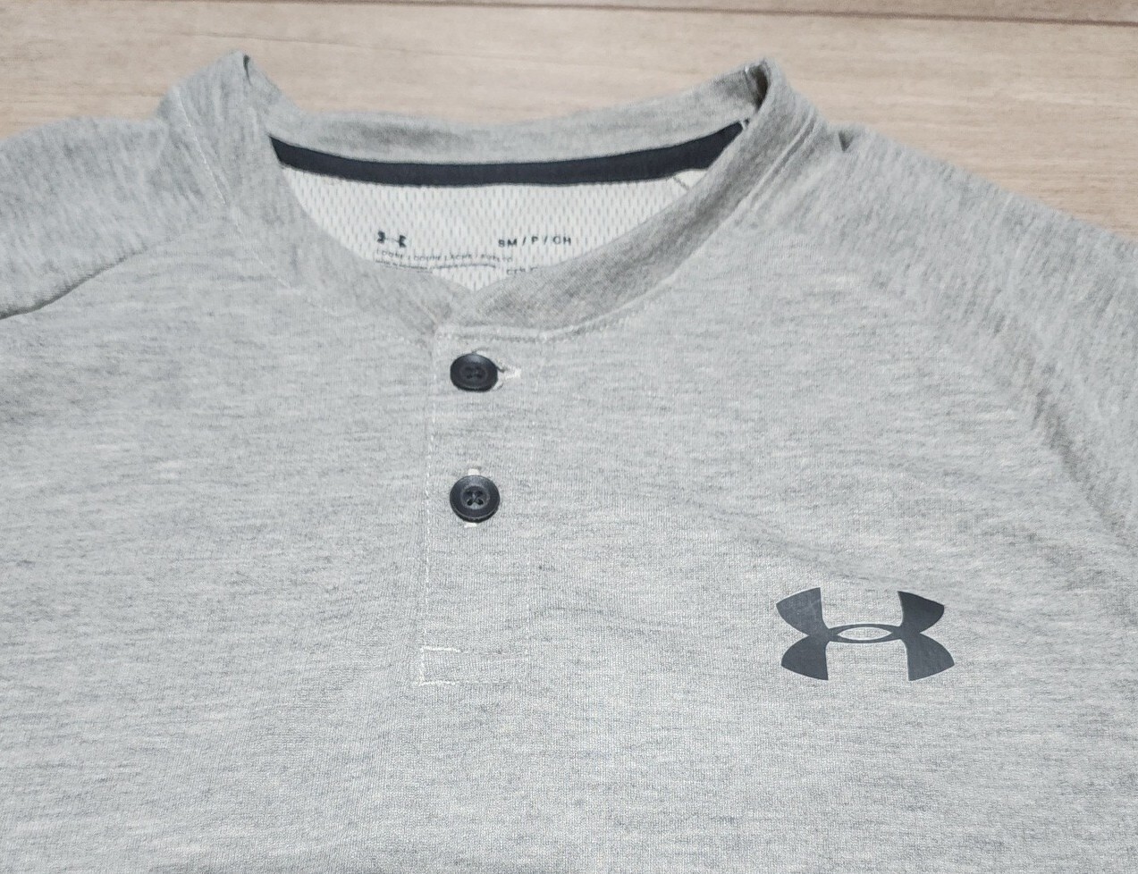 NWT Under Armour Men's ColdGear Infrared Henley Shirt 1350857-200 Gray Size S gallery