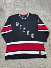 Ninth Hall Hockey Jersey Men Medium Colorblock 1/2 Sleeve Grudge V Neck Shirt