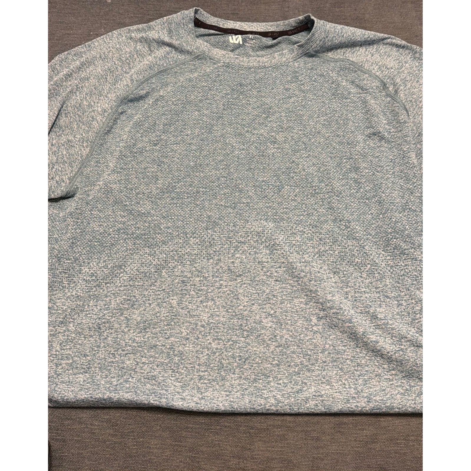 VRST Tee Mens XL Blue Heather Raglan Short Sleeve Training Shirt gallery