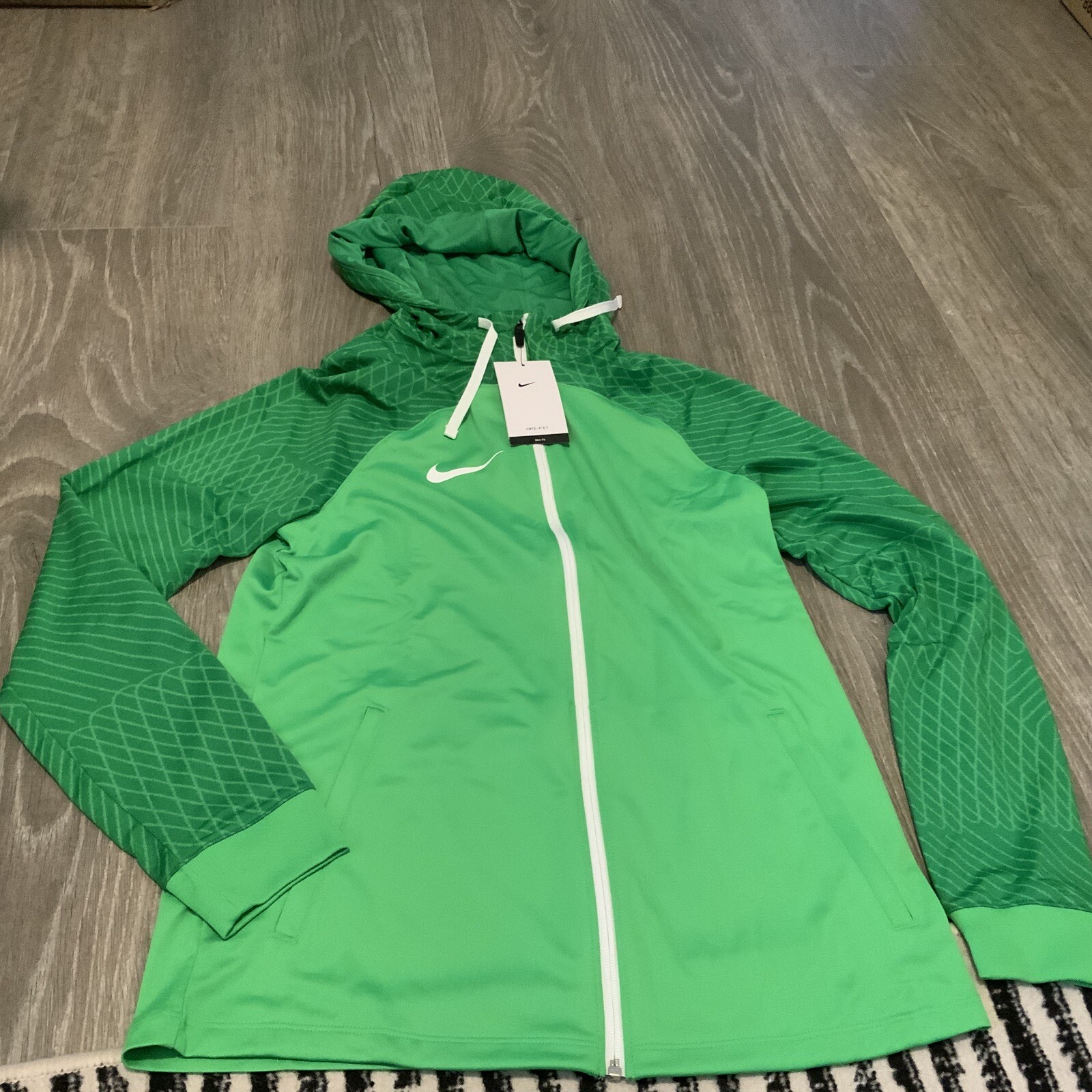 Nike Dri-Fit Full Zip Hoodie Soccer Jacket DR2571 Men’s Size: Medium Slim Fit gallery